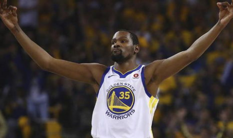 满贯数据盘点：杜兰特表现如何？从关键数据看其战术调整